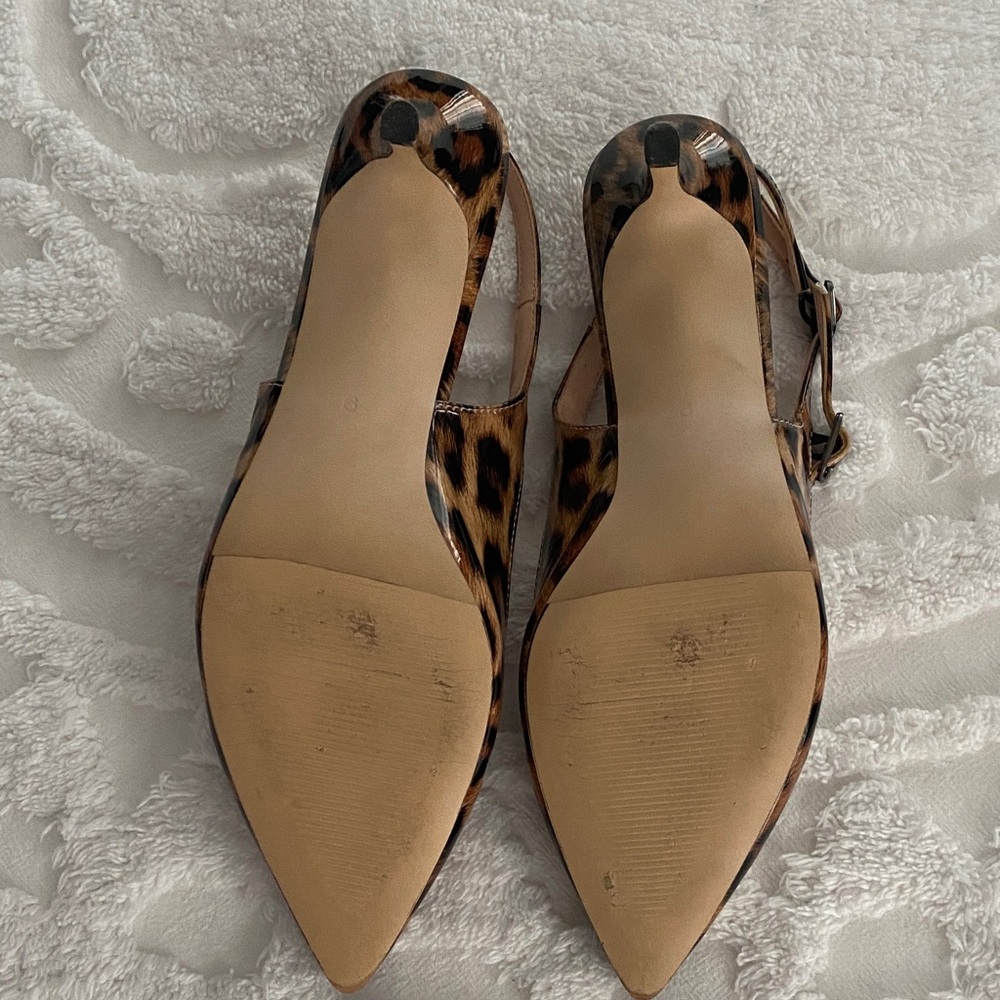 Leopard Print Women's Heels - Picture 4 of 4